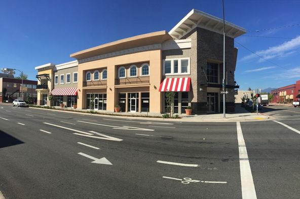 The White Building: 1321 Butte St, Redding, CA 96001